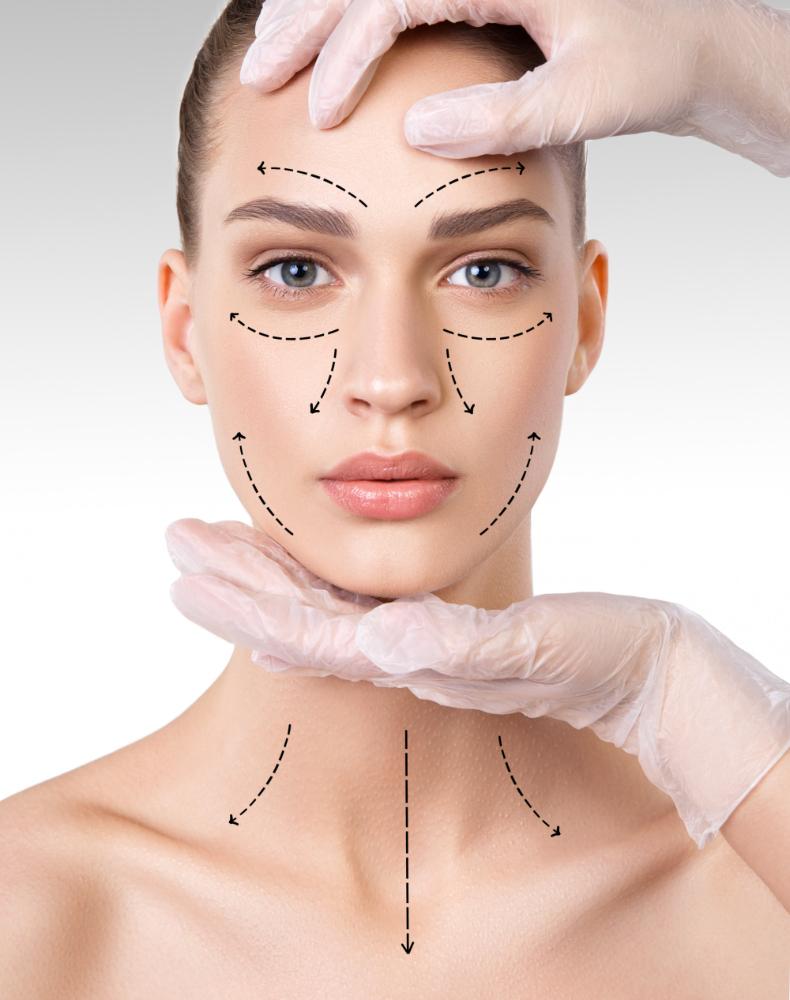 Lifting du visage en Turquie à Antalya